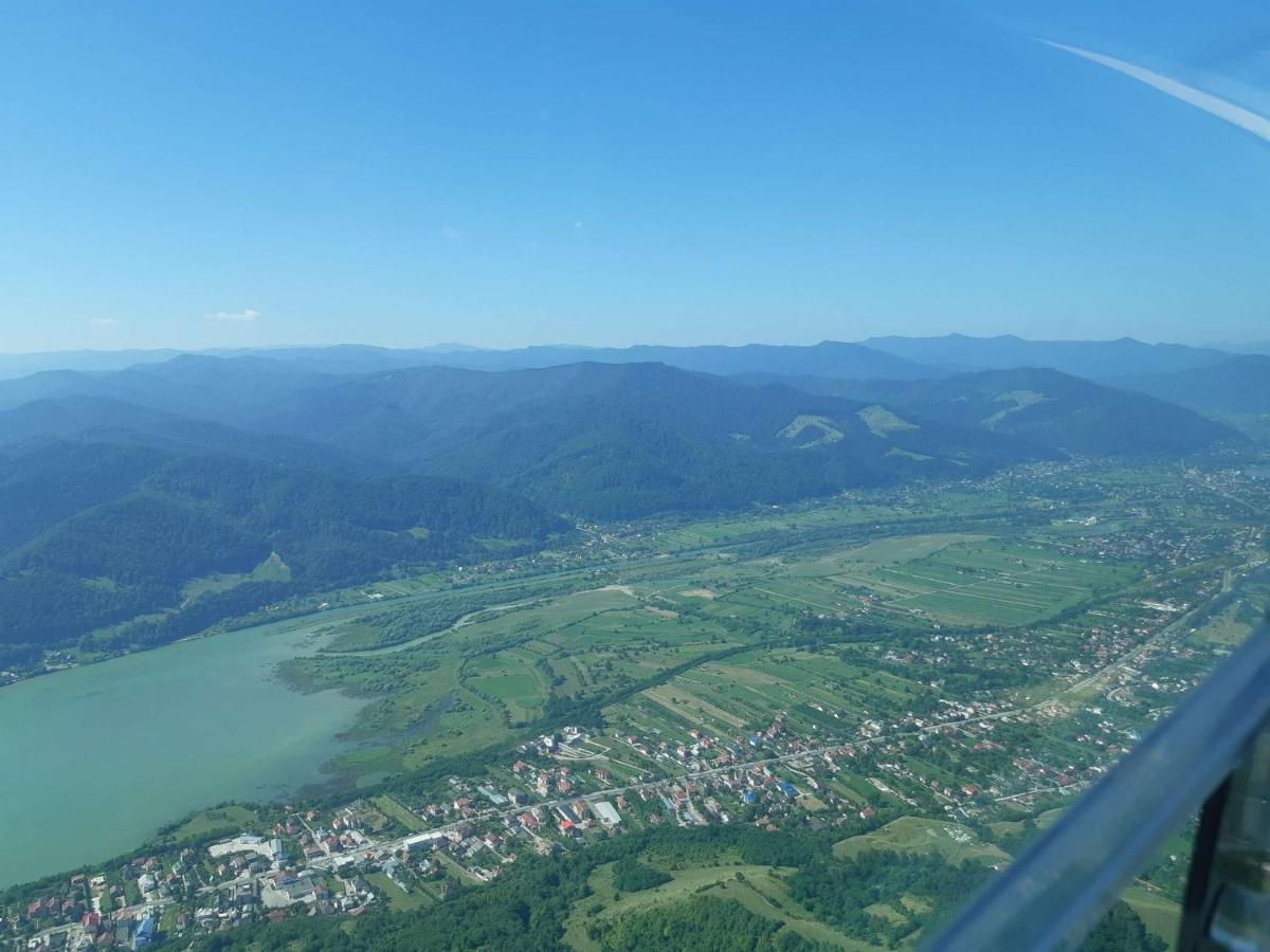 Alma Apartament Piatra Neamţ Exteriér fotografie